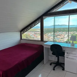 casa-com-vista-praia-das-dunas-do-pero.cabofriohotels.org/