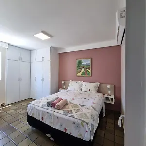 apartamento-3-qts-a-100-metros-da-praia-de-boa-viagem.portodegalinhashotels.com/